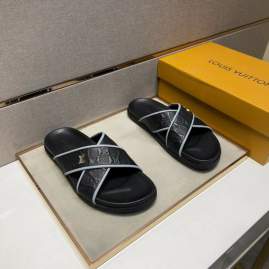 Picture of Louis Vuitton Slippers _SKULVsz38-44mnf03301403